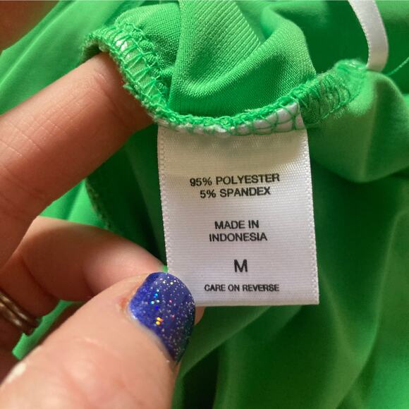 New York & Co Kelly Green Stretch Pullover Top, Size M - Picture 6 of 7